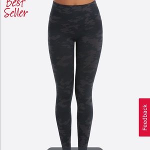 Spanx Look at me Now seamless leggings